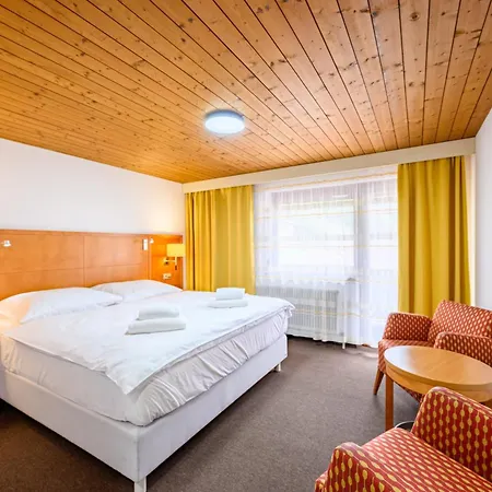 Apart Otel Gaestehaus Dorfschmiede 3*