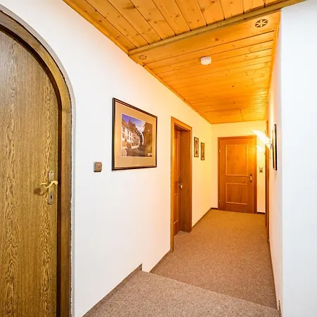 Gaestehaus Dorfschmiede Апарт-отель *