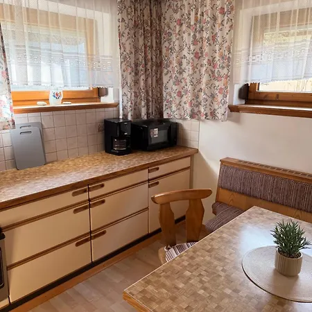 Apart Otel Gaestehaus Dorfschmiede 3*