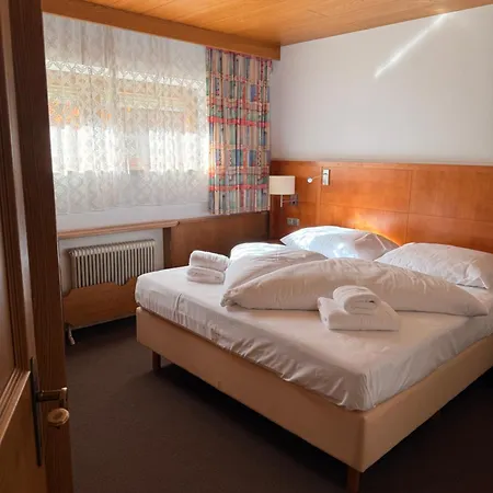 Gaestehaus Dorfschmiede Apart Otel