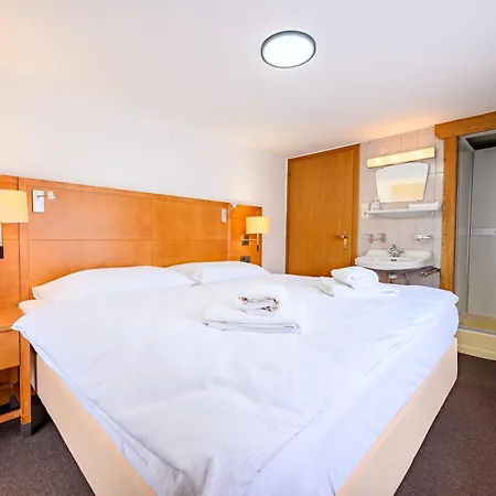Apartmanhotel Gaestehaus Dorfschmiede