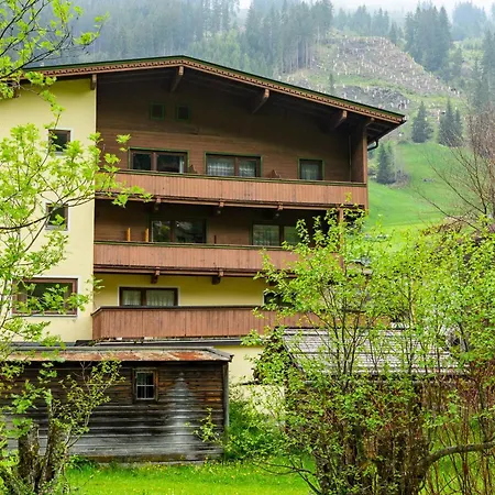 Lägenhetshotell Gaestehaus Dorfschmiede